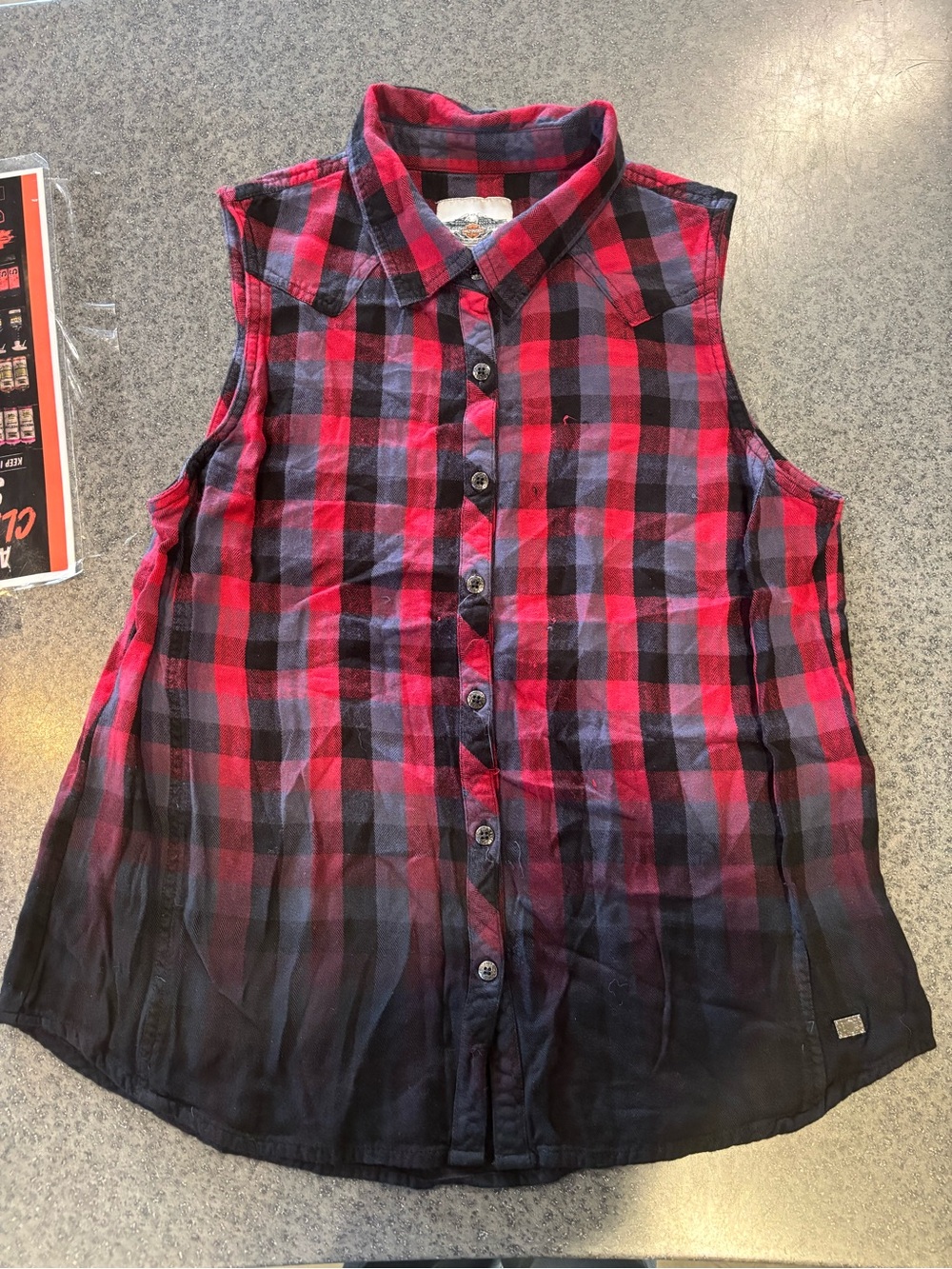 Vintage Harley Davidson women’s Sleeveless Red Plaid Button-Front Shirt